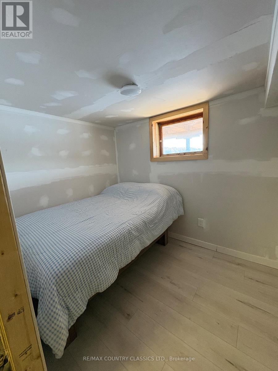 25 BRETHOUR ROAD - Image 46