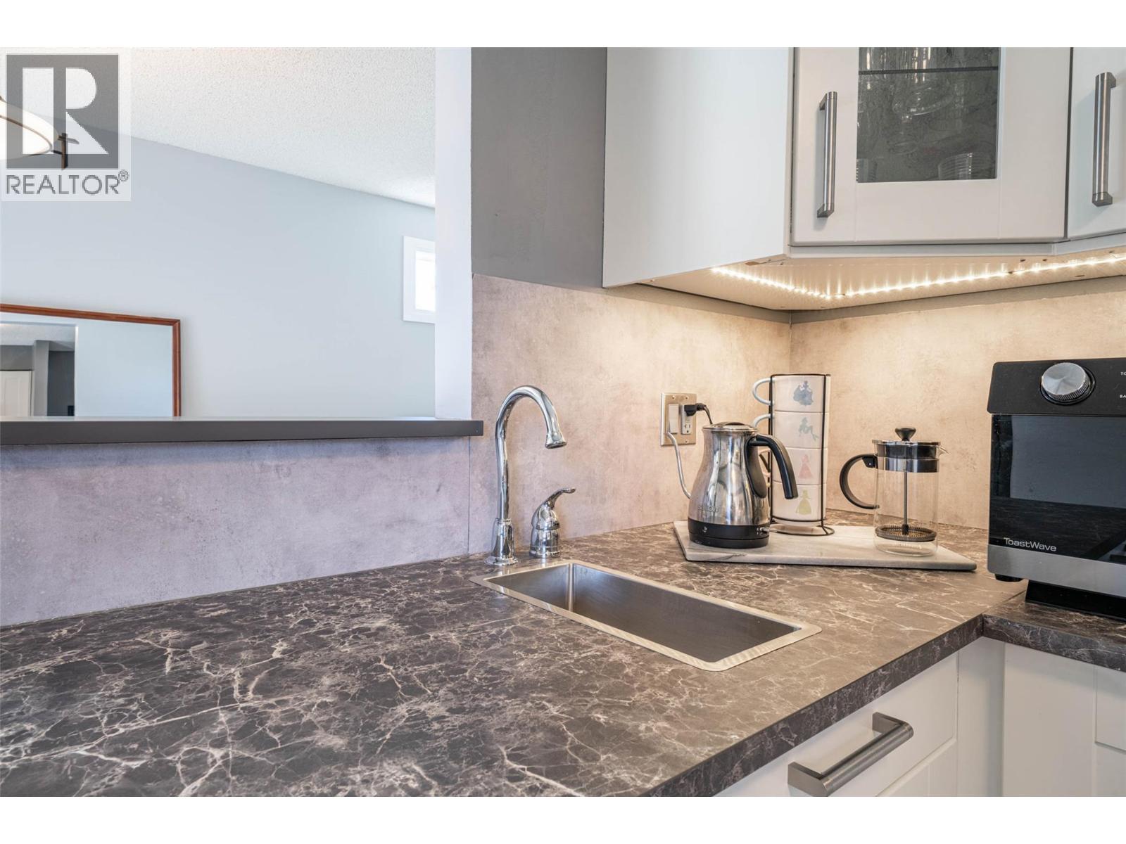 2003 13 Street, Vernon