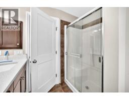 195 Taralake Way - photo 32