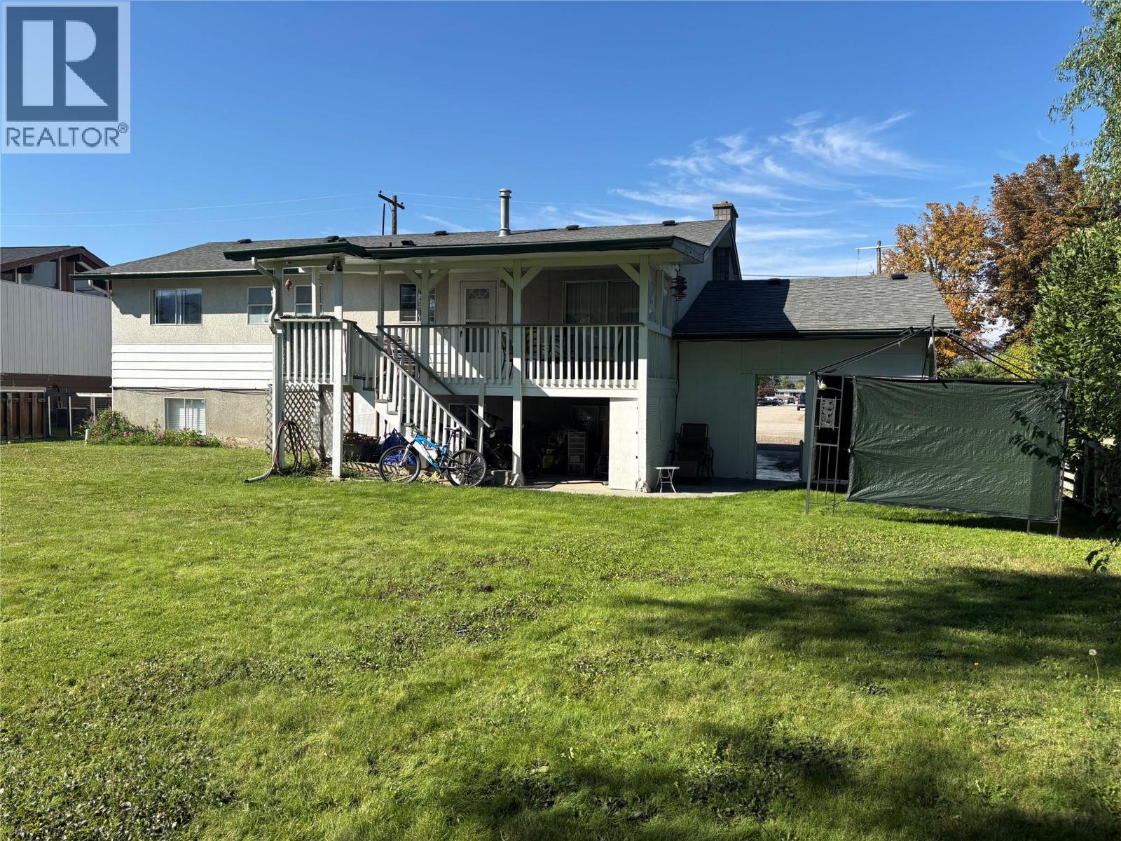 645 Pinetree Road - 4