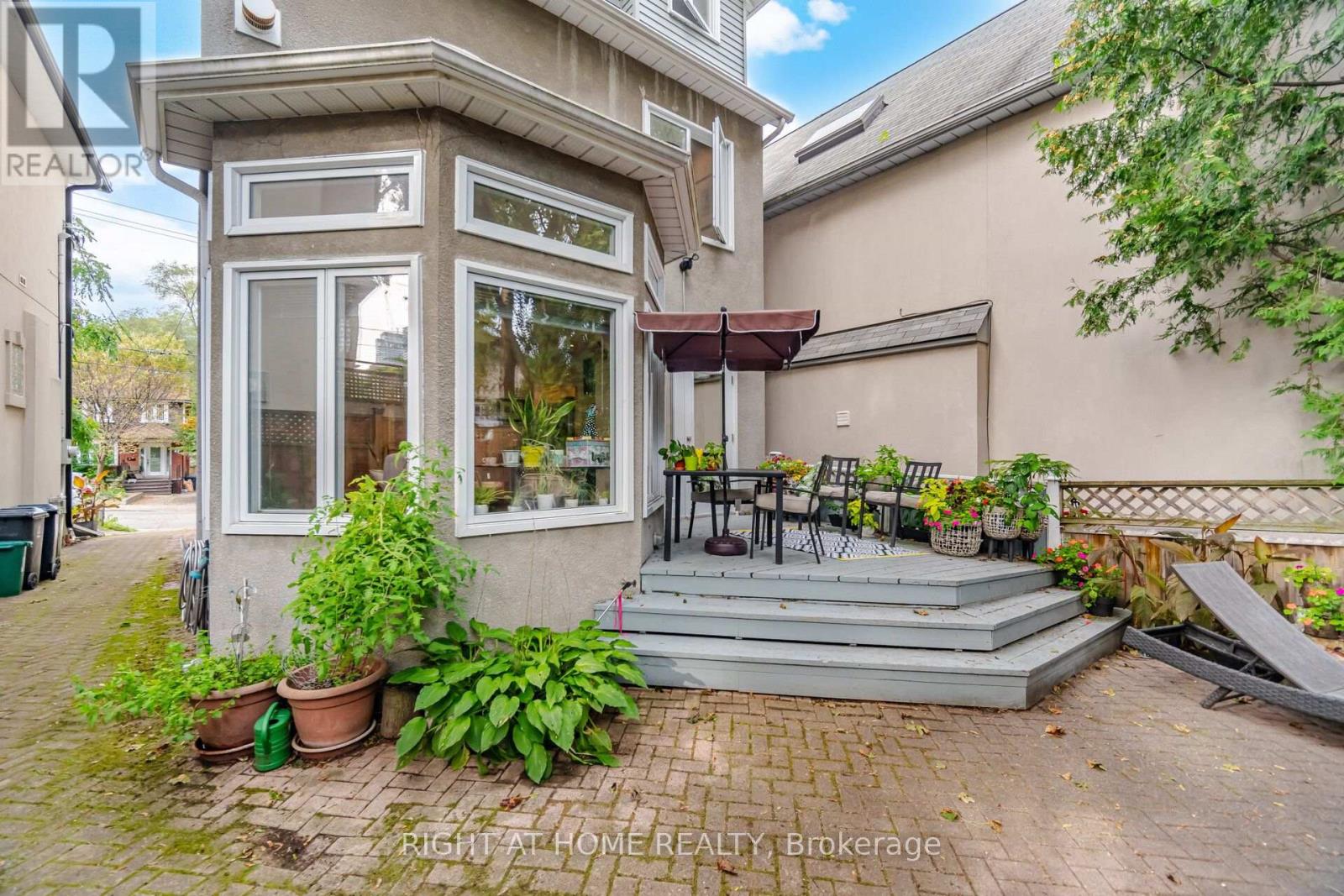 219 BROADWAY AVENUE - Image 47