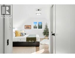 14 Riverside Place, Cochrane, AB T4C1J6 Photo 33