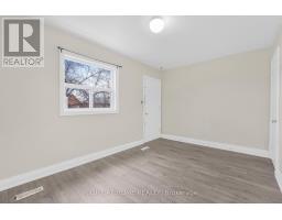 1698a Eglinton Avenue W, Toronto, ON M6E2H5 Photo 19