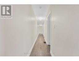 1698a Eglinton Avenue W, Toronto, ON M6E2H5 Photo 20