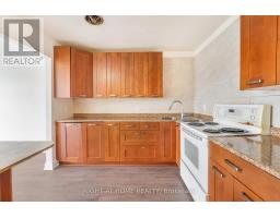 1698a Eglinton Avenue W, Toronto, ON M6E2H5 Photo 9