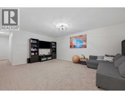 Bedroom - 147 Magnolia Path Se, Calgary, AB T3M3X6 Photo 12