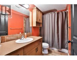 178 Silkstone Road W - photo 11