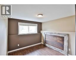 178 Silkstone Road W - photo 17