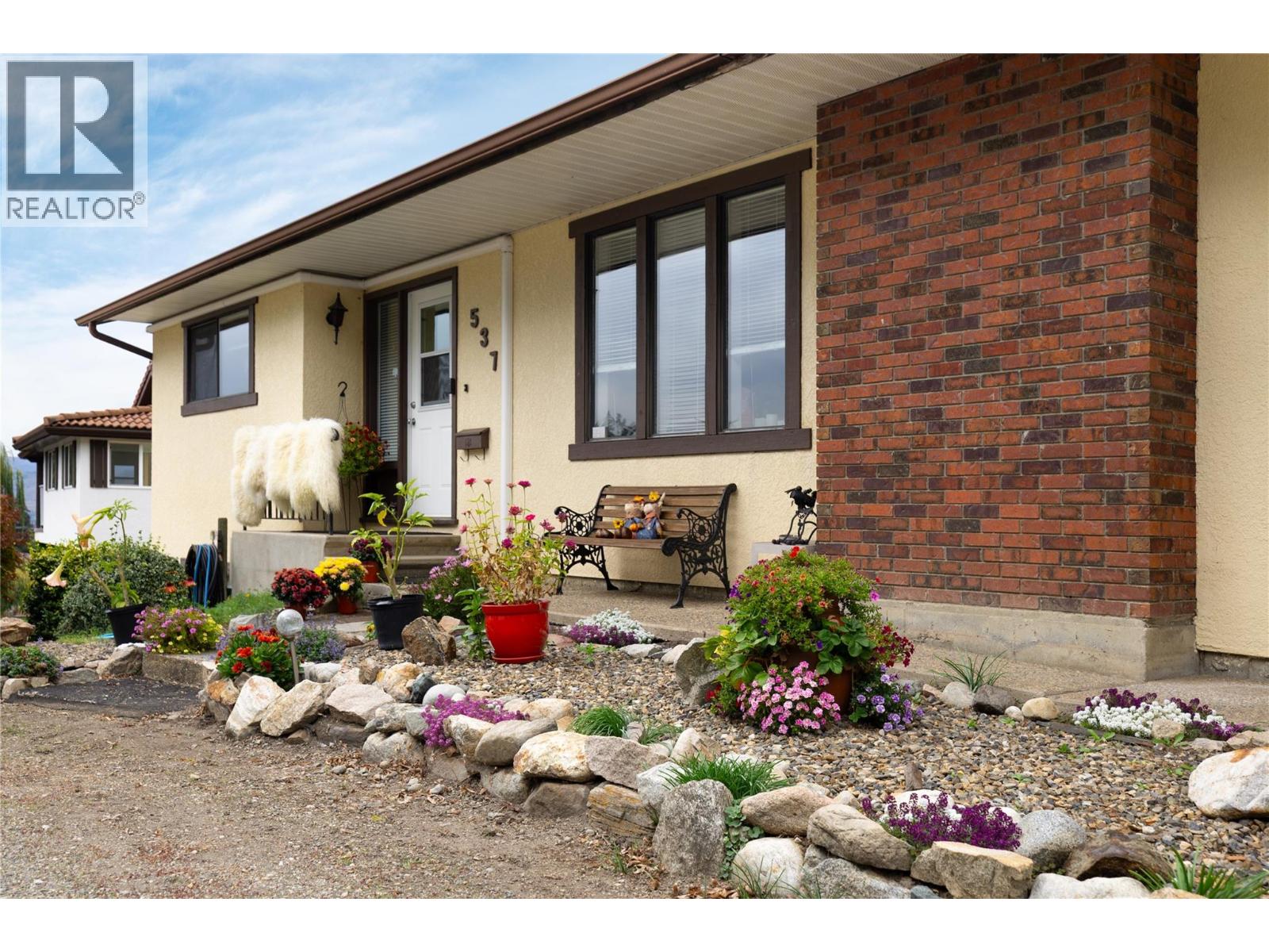 537 Robin Road - 31