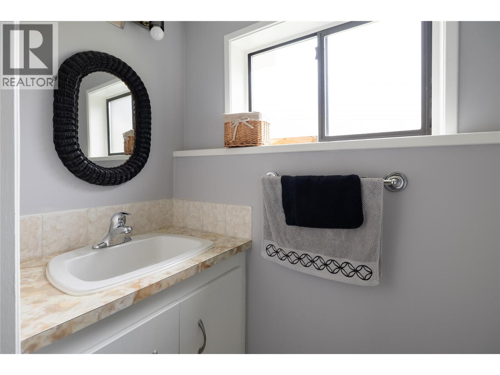 537 Robin Road - 23