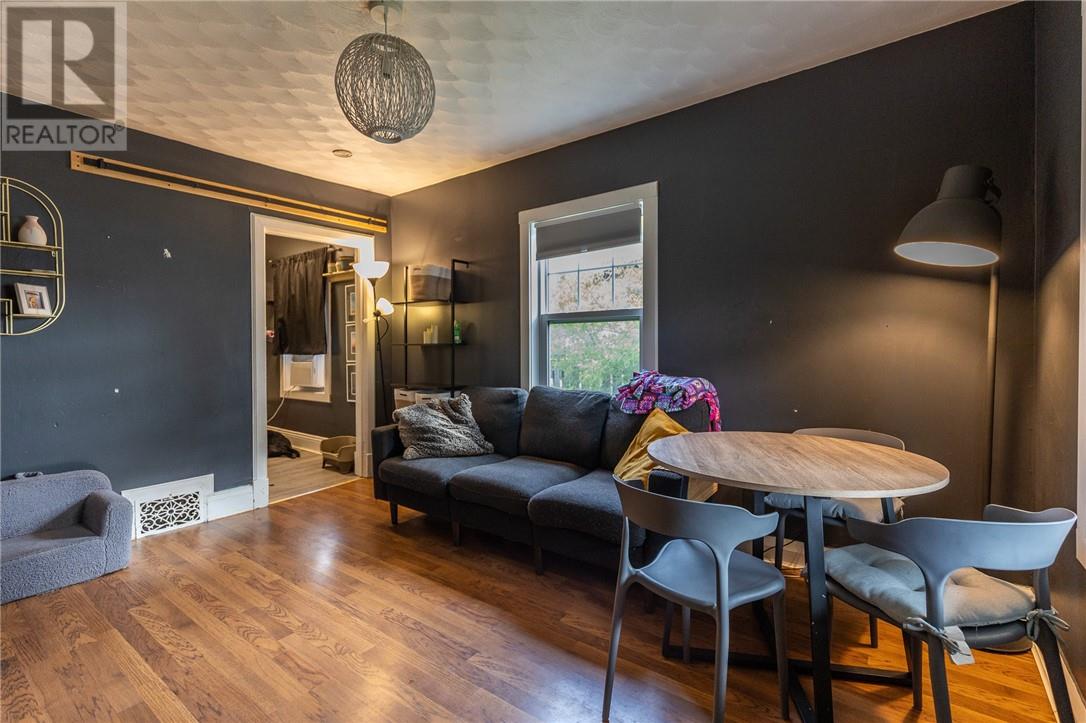 121 Mead Boulevard - 4