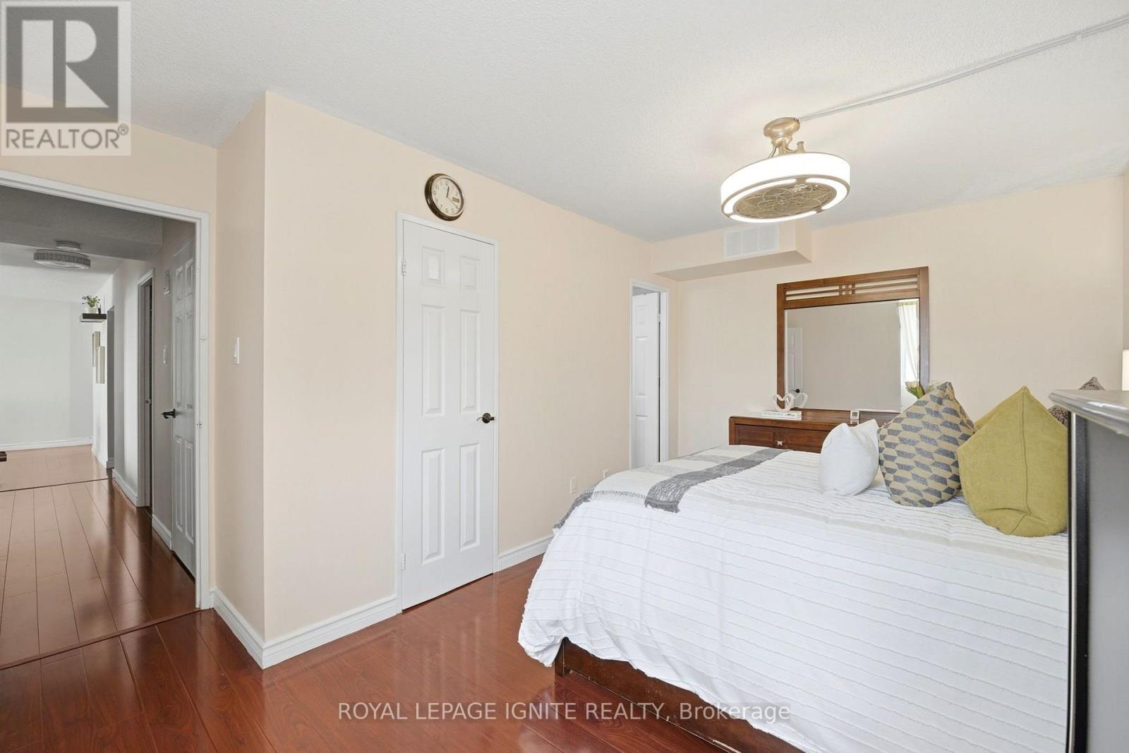 #903 3380 EGLINTON AVENUE - 12