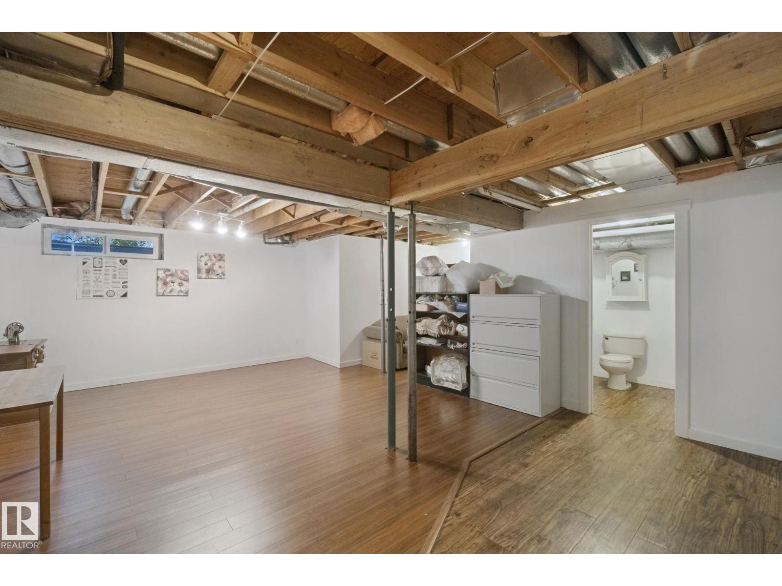 14812 43 AV NW - 33