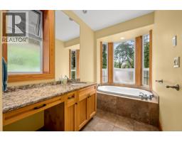 652 Fox Rd, Quadra Island, BC V0P1N0 Photo 39