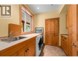 652 Fox Rd, Quadra Island, BC V0P1N0 Photo 41