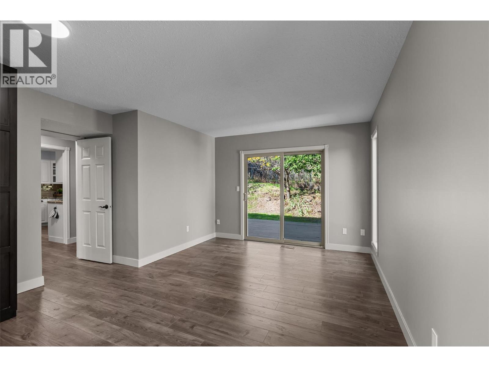  534 Glenmeadows Road, Kelowna