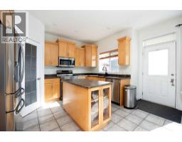 Primary Bedroom - 101 Red Lily Gate, Fort Mcmurray, AB T9K0G7 Photo 10