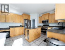 2pc Bathroom - 101 Red Lily Gate, Fort Mcmurray, AB T9K0G7 Photo 11