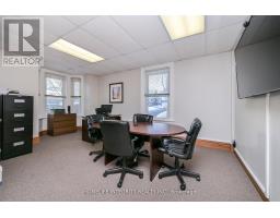 25 Berczy Street, Barrie, ON L4M3P6 Photo 24