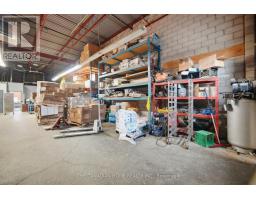 5, 6 & 7 - 7875 Tranmere Drive, Mississauga, ON L5S1T8 Photo 11