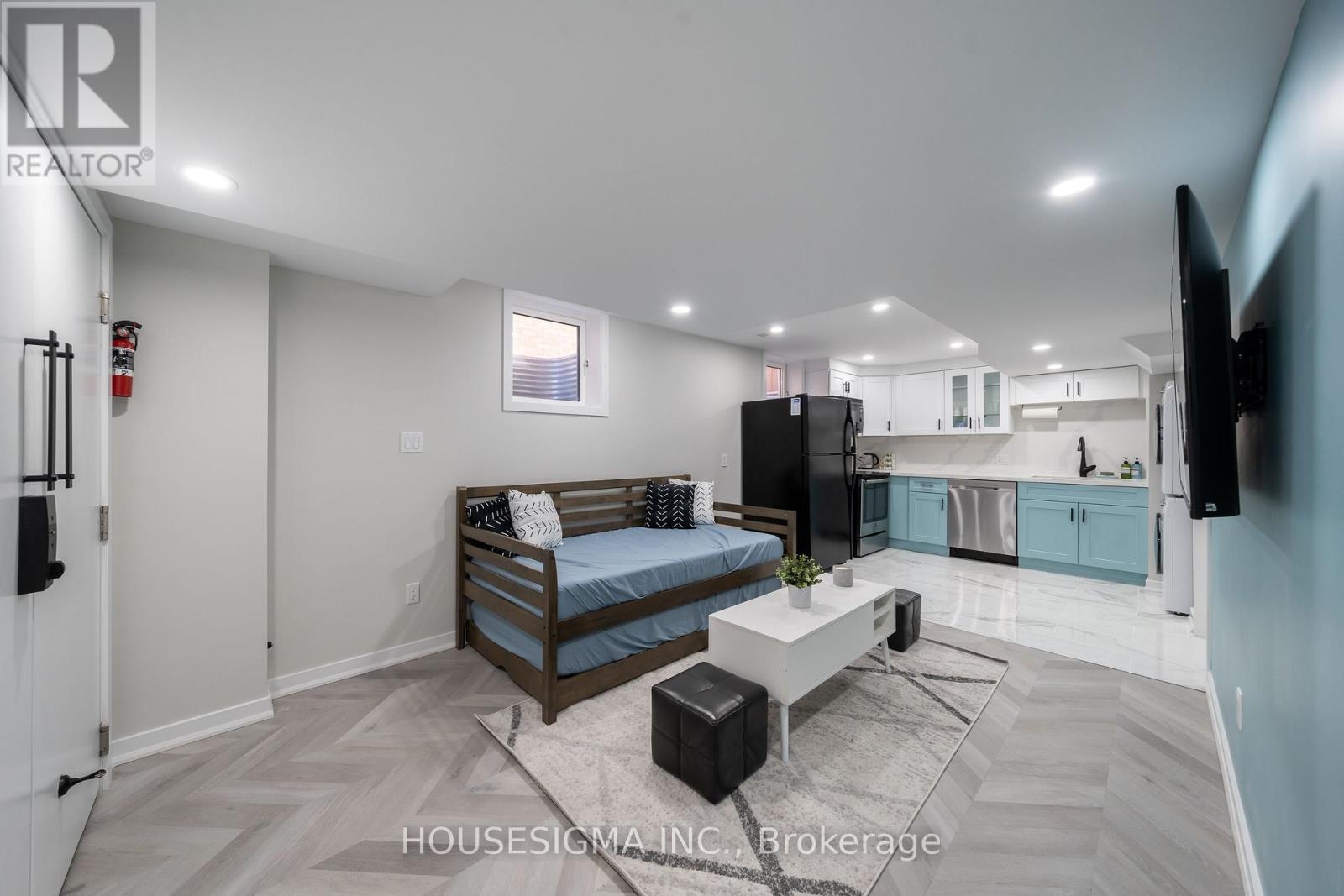 BSMT - 119 TOSCANA DRIVE, Whitby (Taunton North) — photo 4
