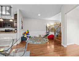 Family room - 51 Squire Fletcher Drive, Clarington, ON L1C5H8 Photo 9