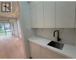 Kitchen - 1467 Kenmuir Avenue, Mississauga, ON L5G4B3 Photo 7