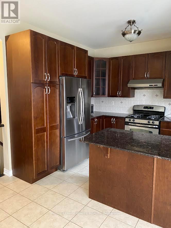 UPPER - 43 VANDERBRINK DRIVE, Brampton (Sandringham-Wellington) — photo 2