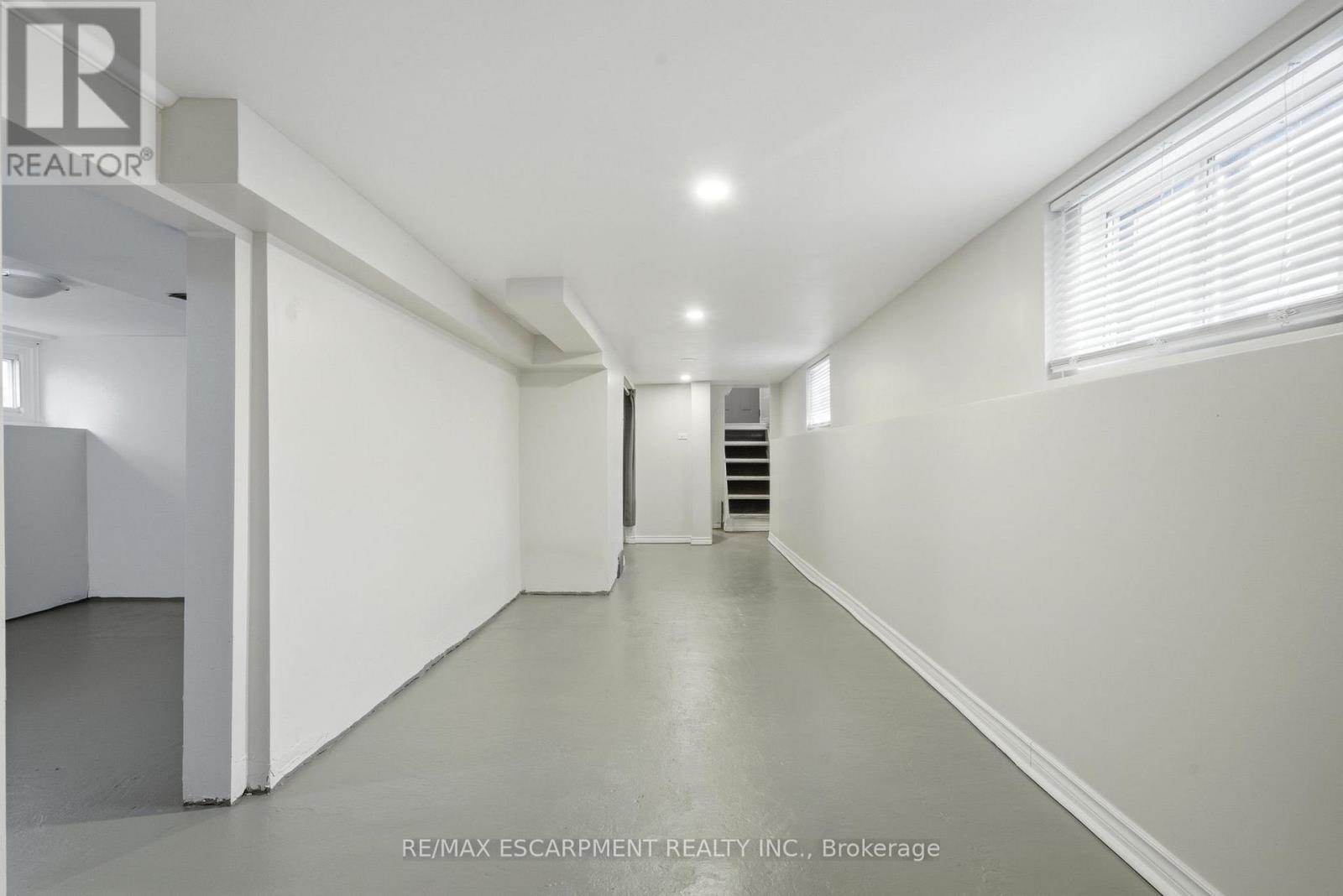 107 BROADWAY STREET - Image 25
