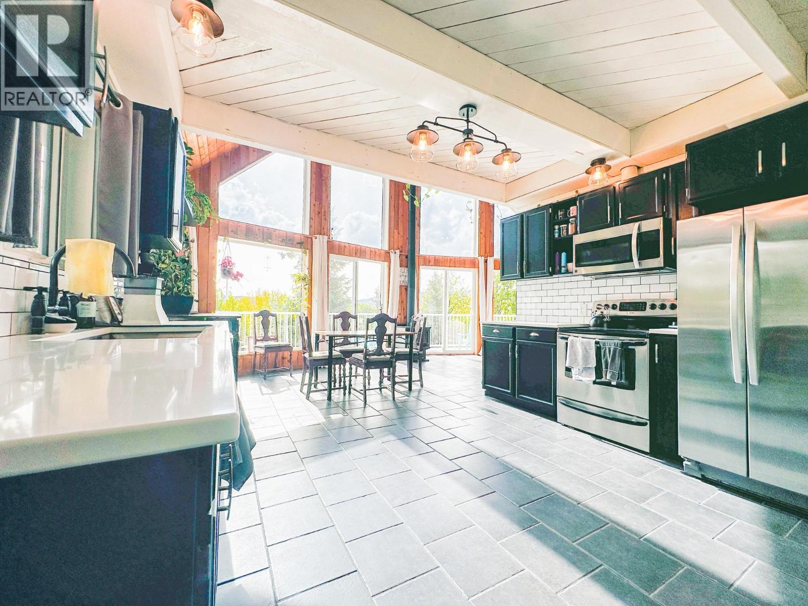 298 3RD Avenue, Burns Lake