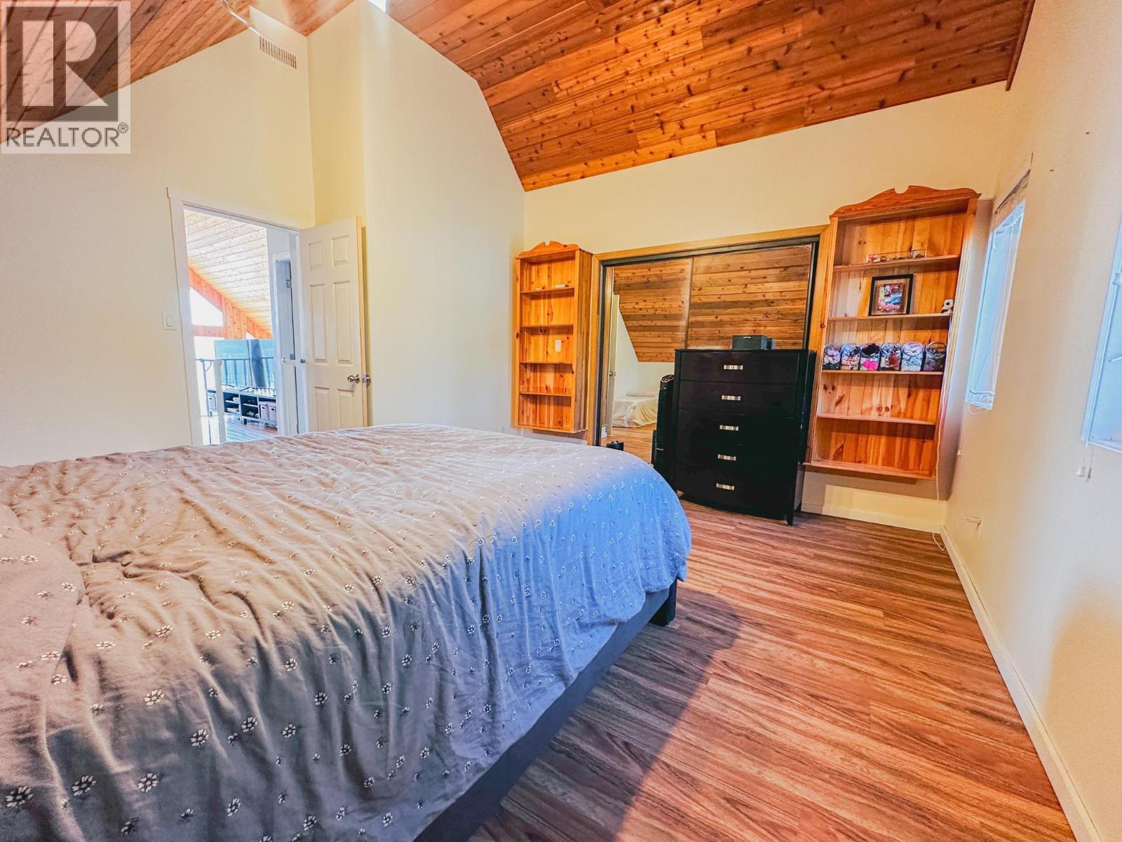 298 3RD Avenue, Burns Lake