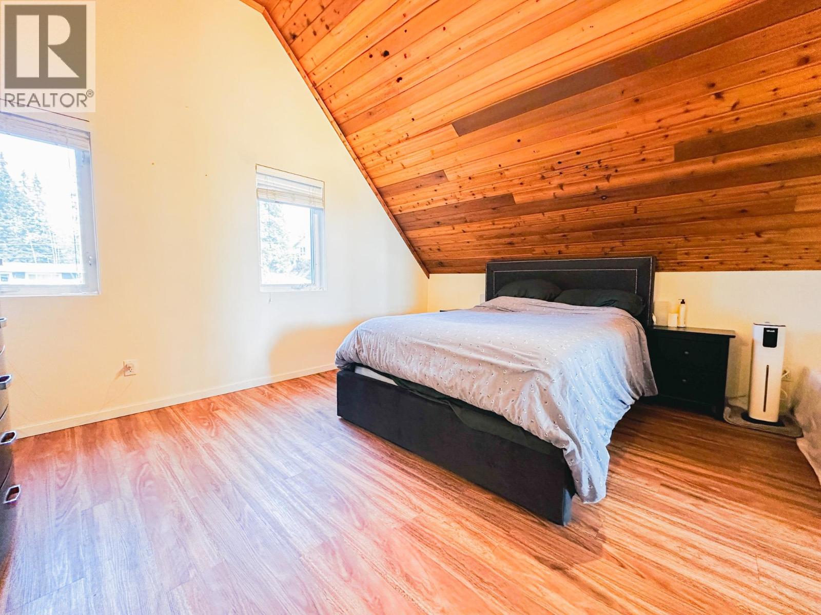 298 3RD Avenue, Burns Lake