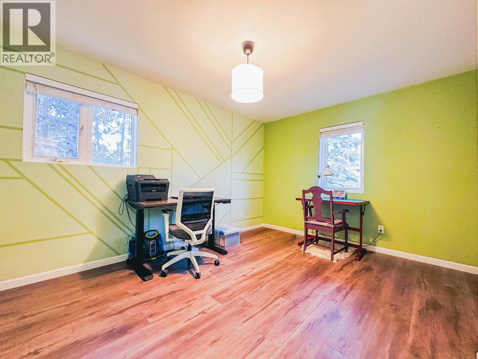 298 3RD Avenue, Burns Lake