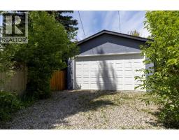 723 75 Avenue SW - photo 35