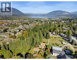 370 10 Avenue Se, Salmon Arm, BC V1E2C3 Photo 50