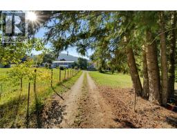 370 10 Avenue Se, Salmon Arm, BC V1E2C3 Photo 84