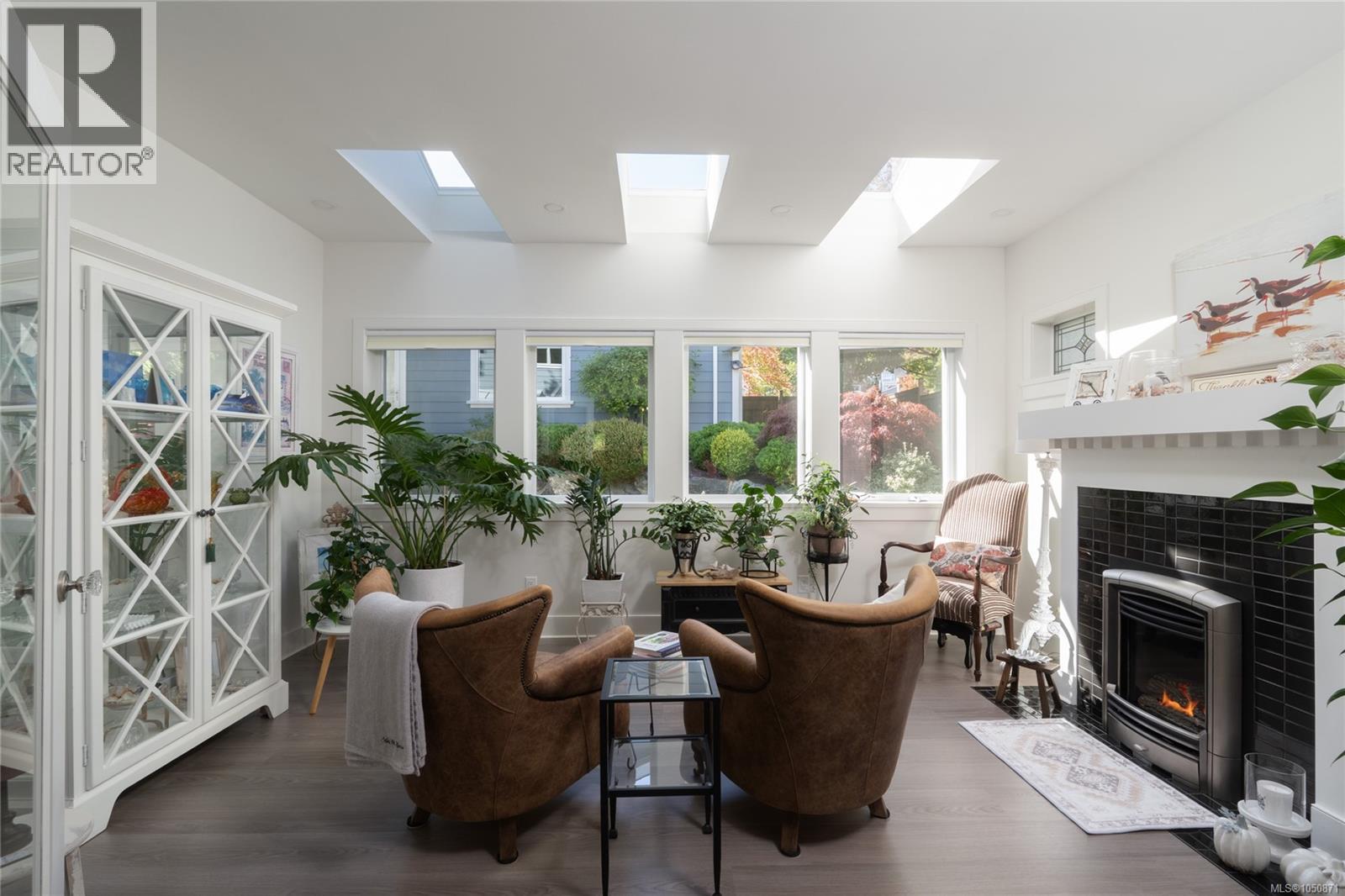 3504 Sparrowhawk Ave - 16