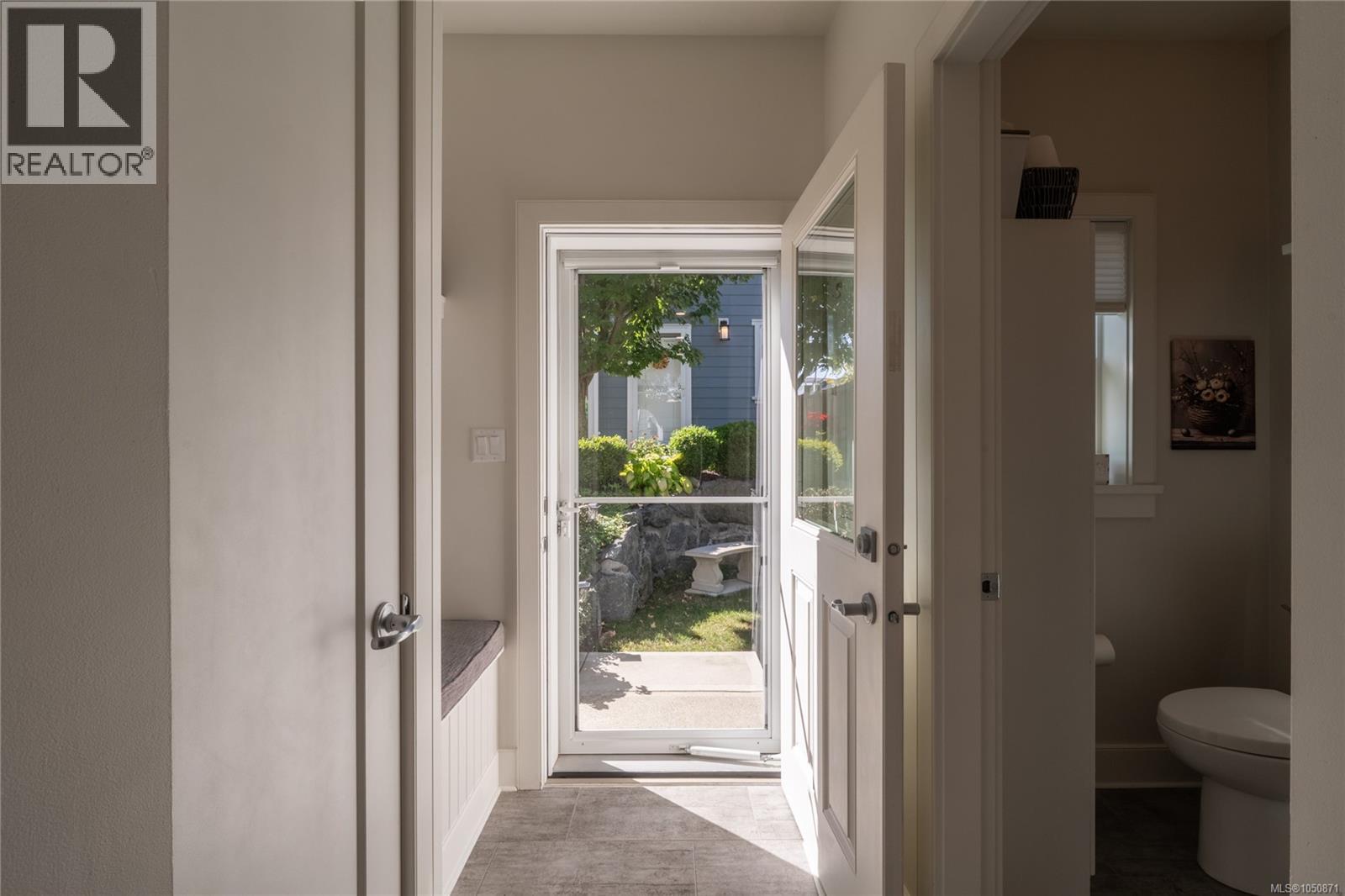 3504 Sparrowhawk Ave - 18