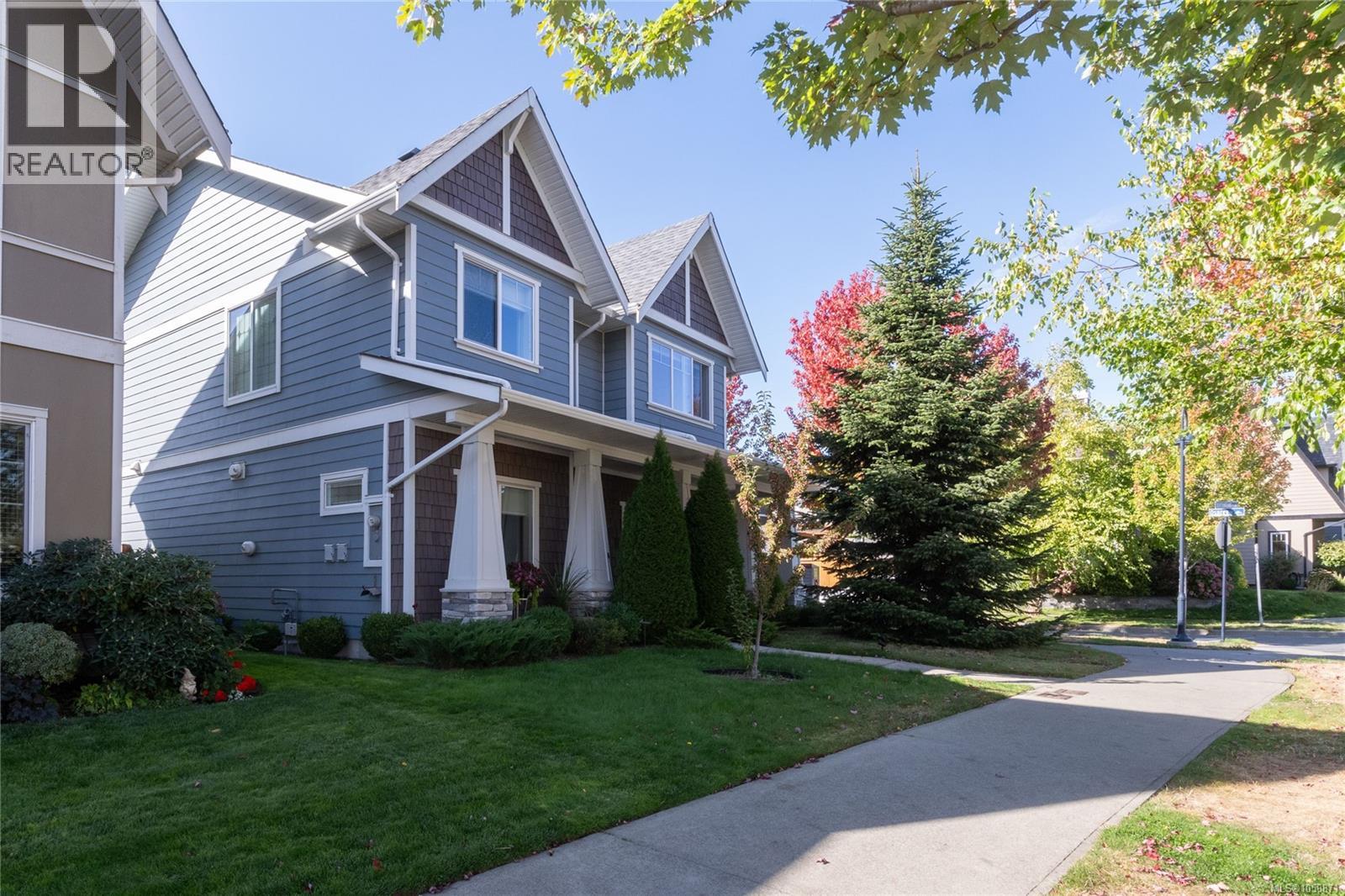 3504 Sparrowhawk Ave - 2