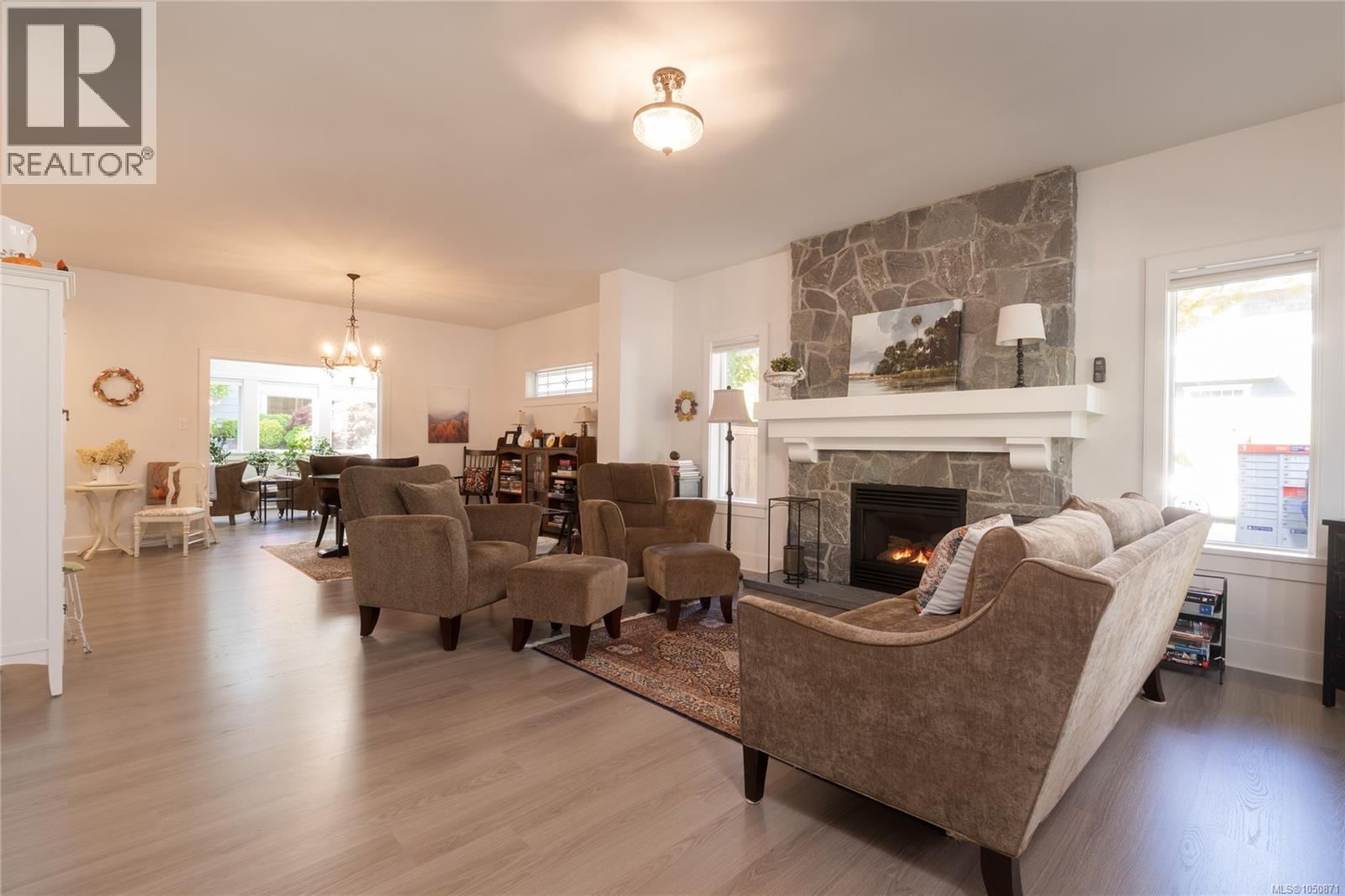 3504 Sparrowhawk Ave - Image 7