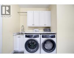 Kitchen - 5410 Gannor Road, Salmon Arm, BC V1E2P7 Photo 17