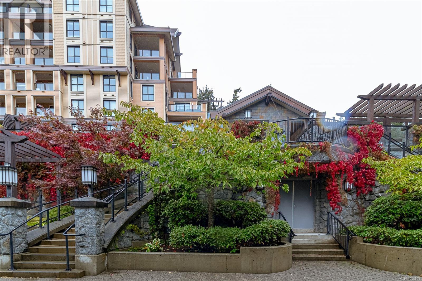 #610 1400 Lynburne Pl - 2