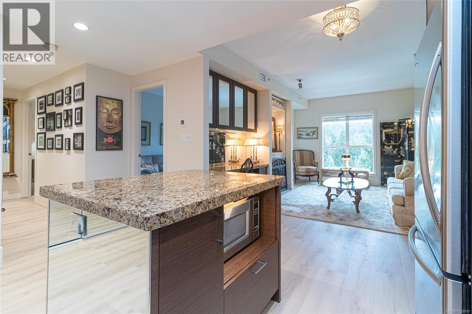 #610 1400 Lynburne Pl - 19