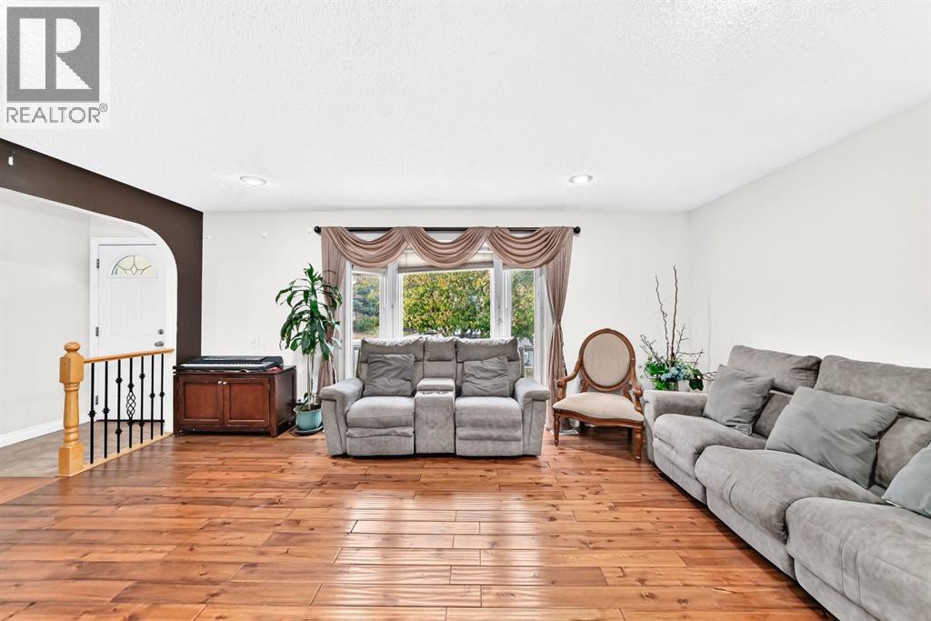 115 Whitehorn Road NE - photo 3