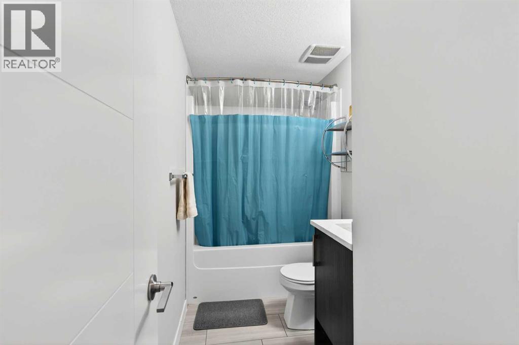 #318 8 Sage Hill Terrace NW - 13