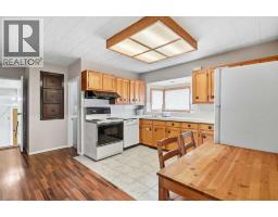 Furnace - 1832 43 Street Se, Calgary, AB T2B1G9 Photo 9