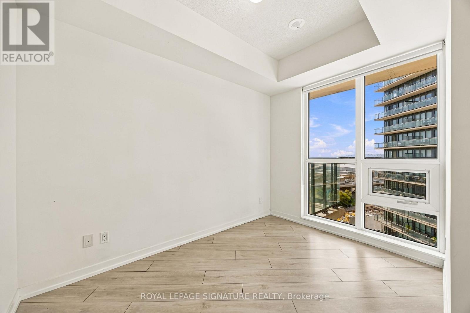 1107 - 49 EAST LIBERTY STREET, Toronto (Niagara) — photo 12