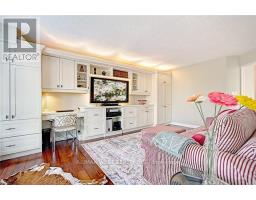 314 - 2261 Lake Shore Boulevard W, Toronto, ON M8V3X1 Photo 14
