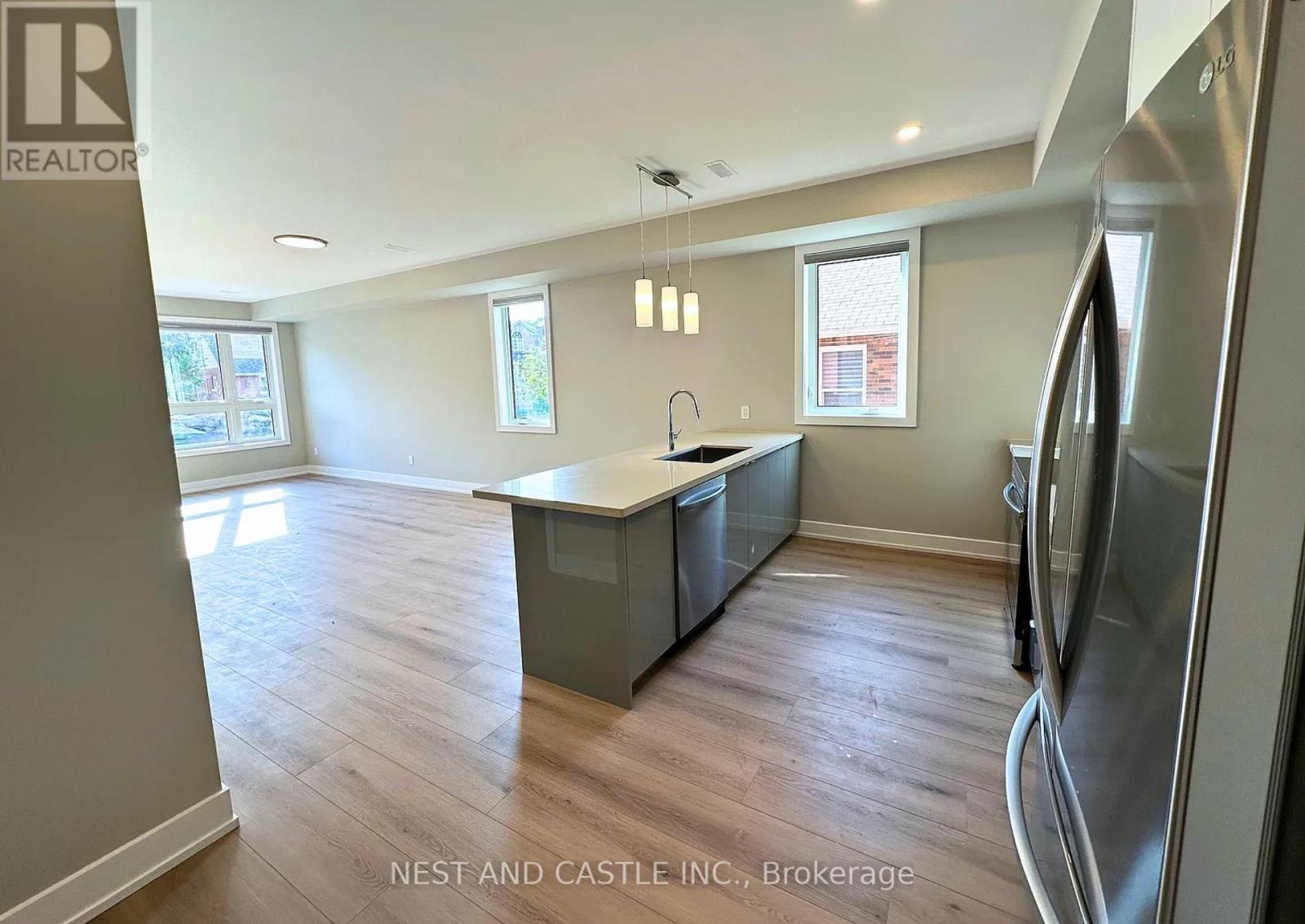 2 - 20 WEST STREET, Brampton (Downtown Brampton) — photo 5