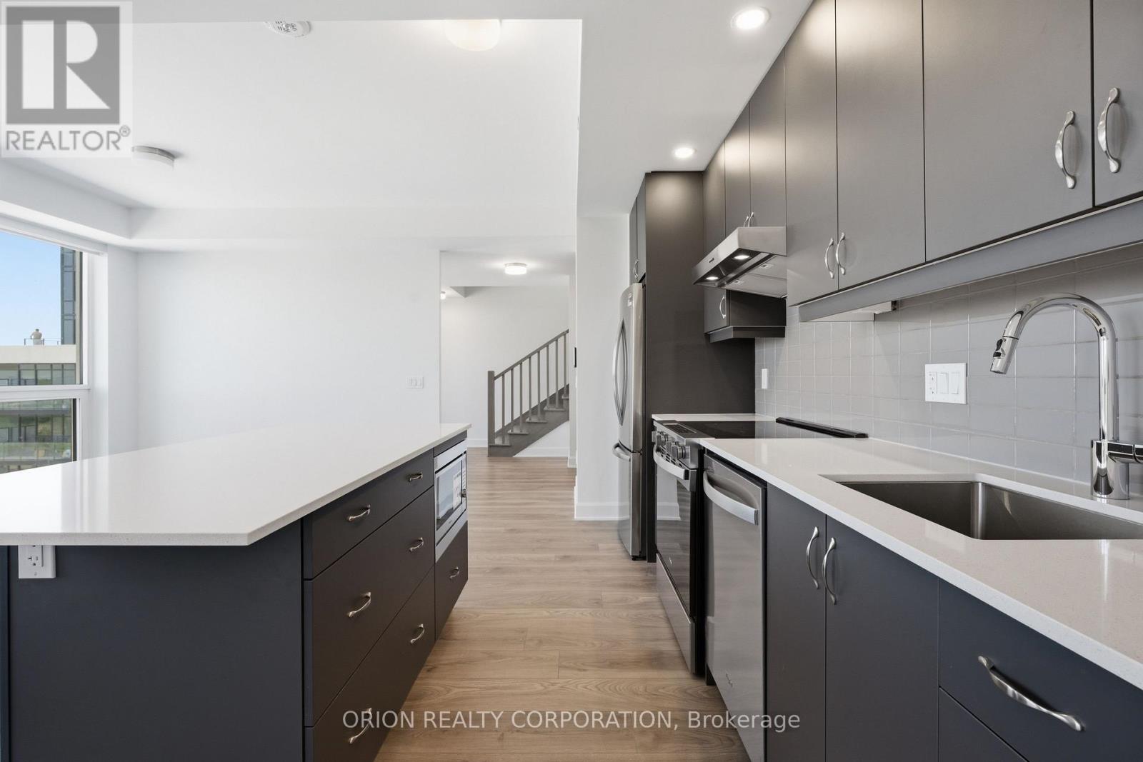 #804 3240 WILLIAM COLTSON AVENUE - 6